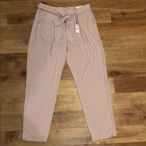 Express women’s light pink pants